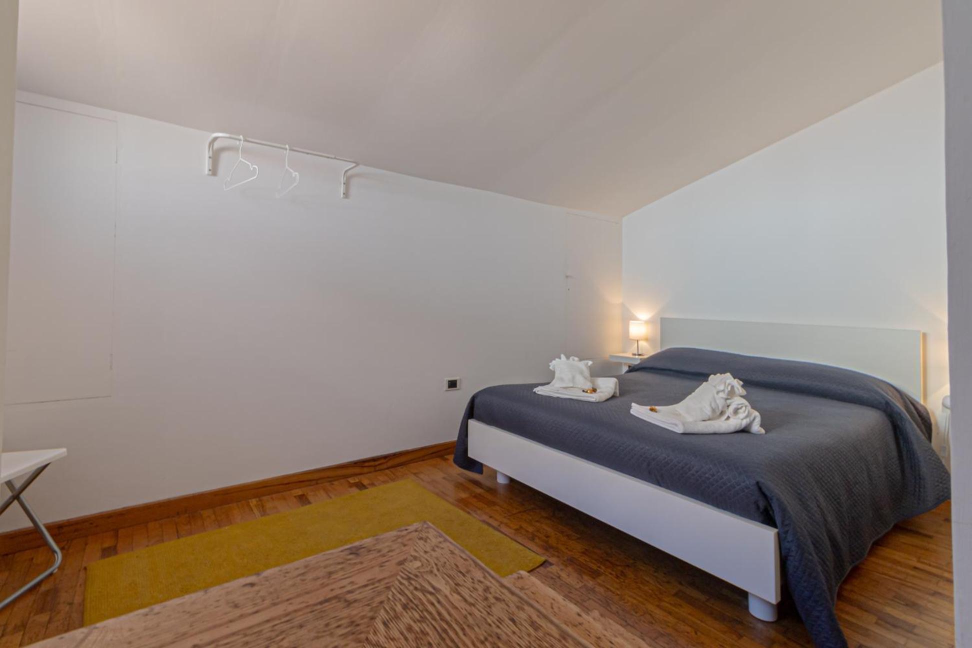 Case Spazioscena - Talia Castelbuono  Exterior photo